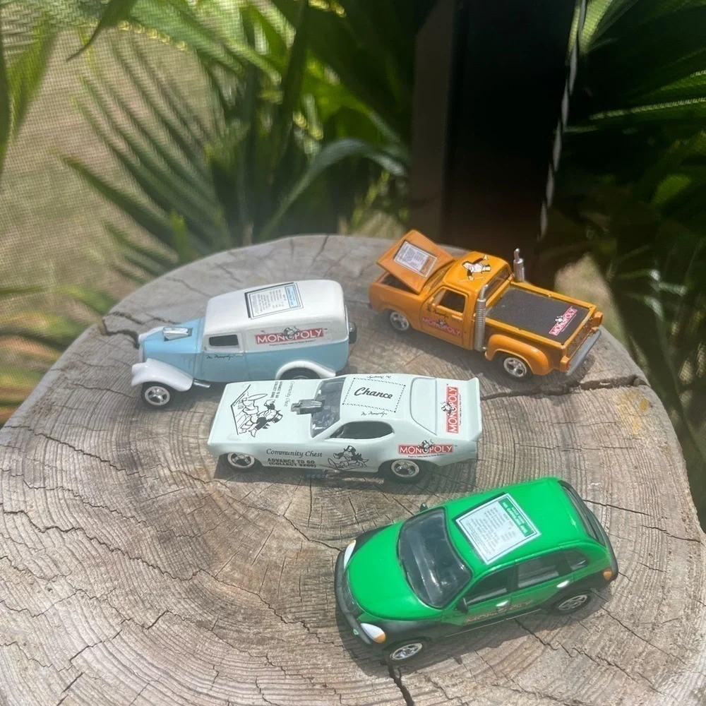 4 Johnny Lighting die cast  Monopoly themed cars-2002